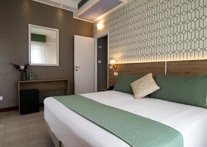 Hotel Pacific